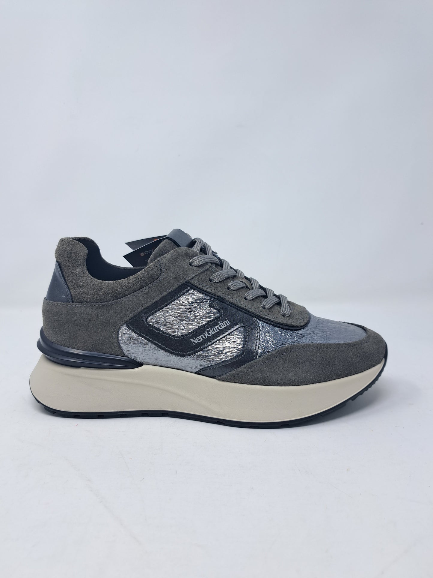 Sneakers donna Nero Giardini