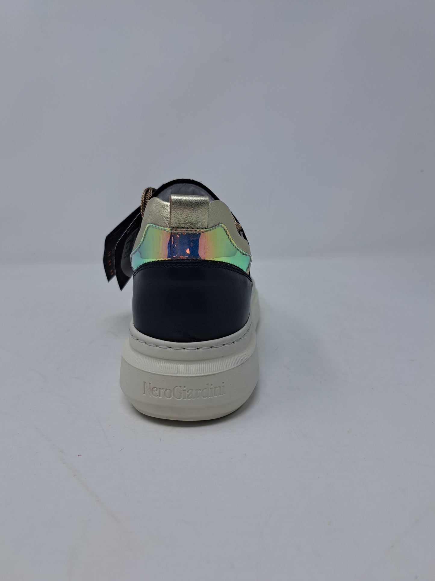 Sneakers donna in pelle Nero Giardini