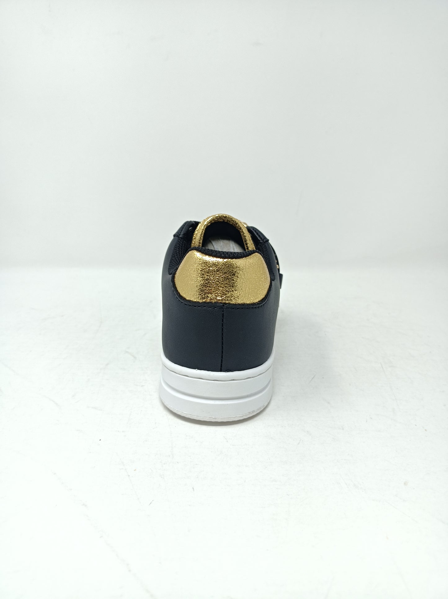 Sneakers con fibbia