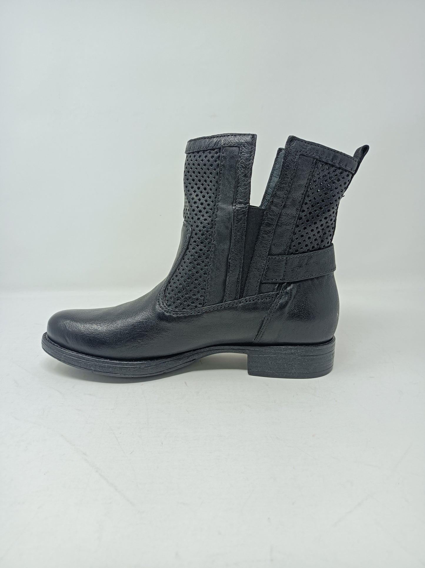 Stivaletti donna in pelle Nero Giardini