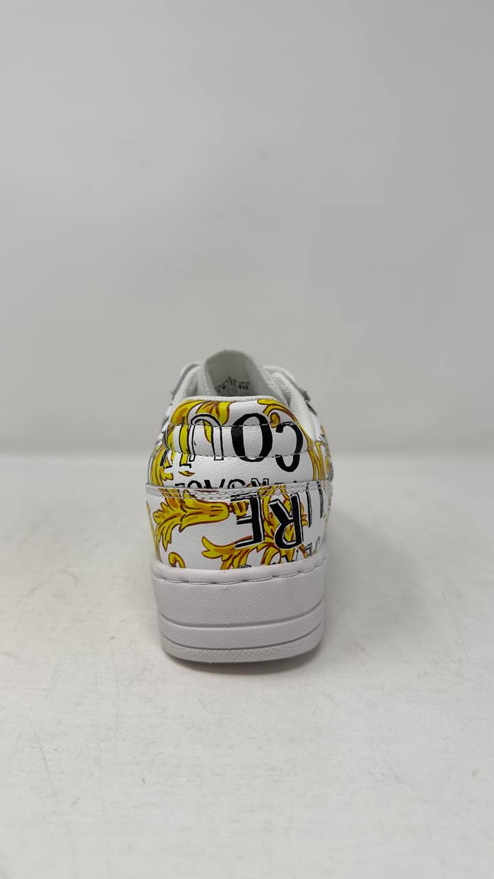 Sneakers con stampa barocca
