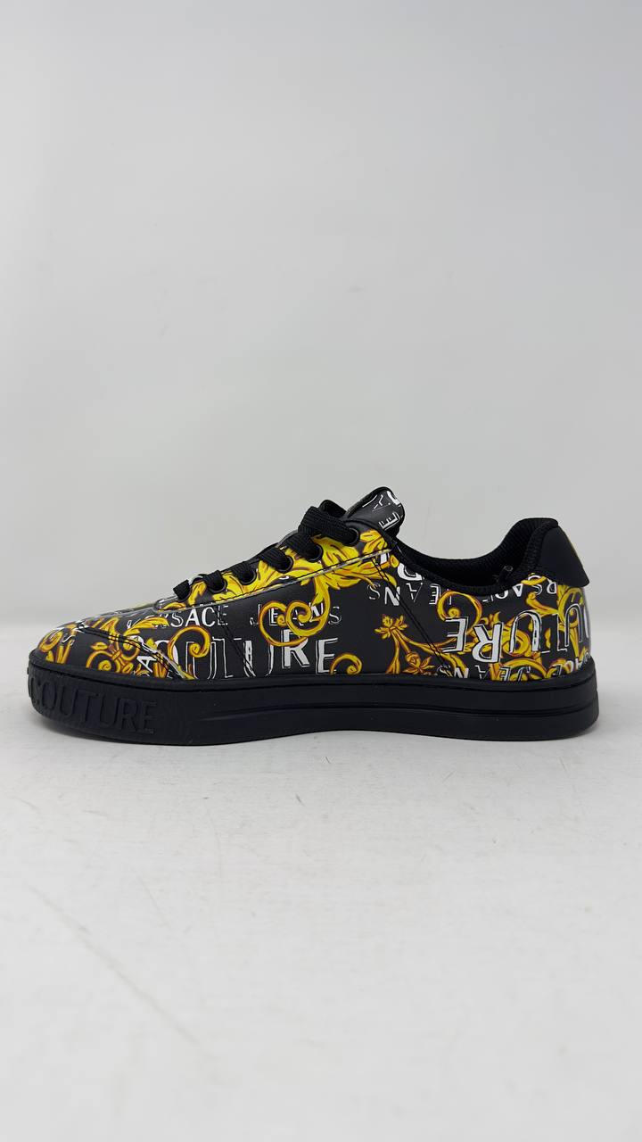 Sneakers con motivo barocco