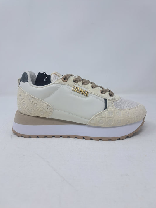 Sneakers  donna  travis