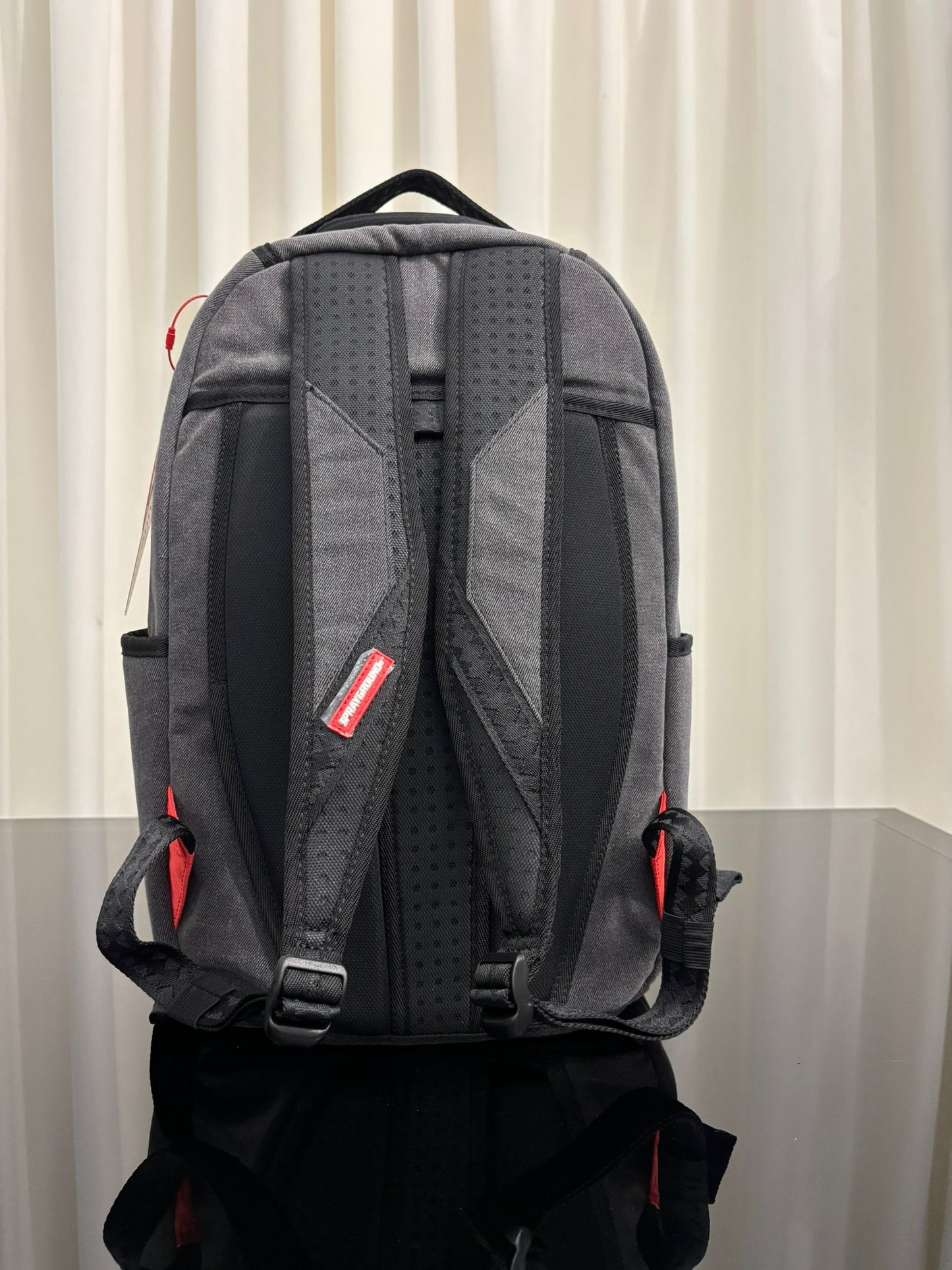 SHARK CENTRAL PAINTED DLXS BACKPACK SPRAYGROUND