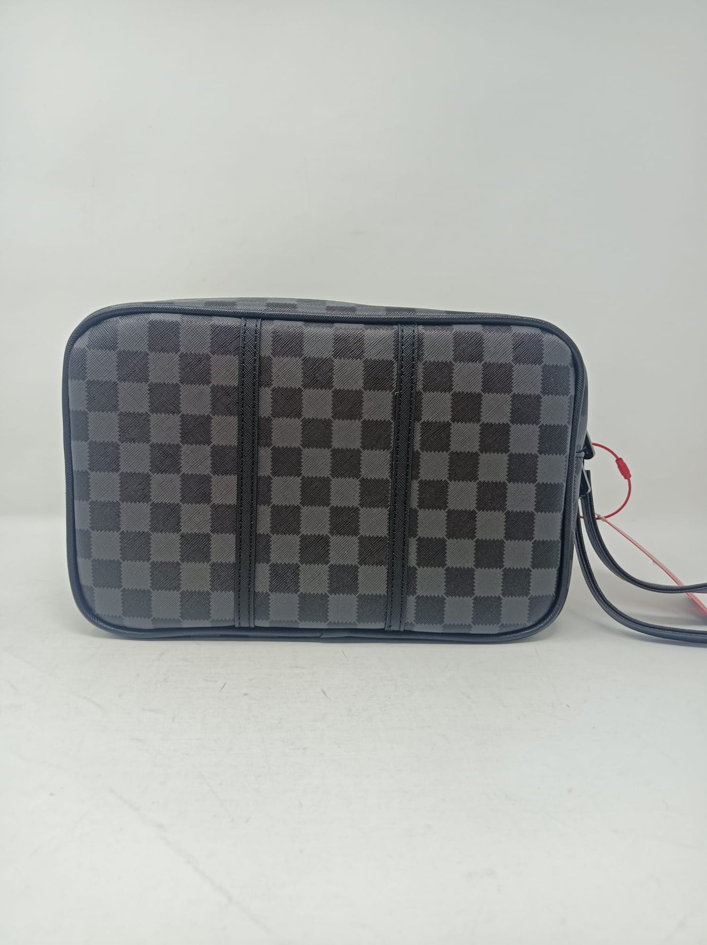 MIDNIGHT CHATEAU TOILETRY BRICK