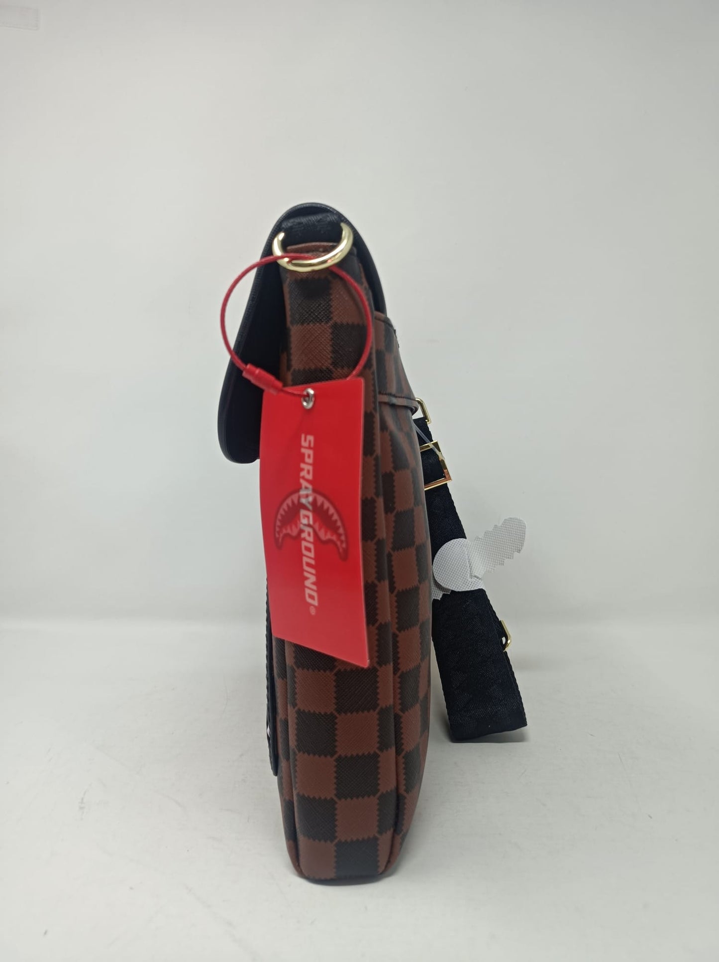 SAWTOOTH SHARKS IN PARIS MESSENGER SLING