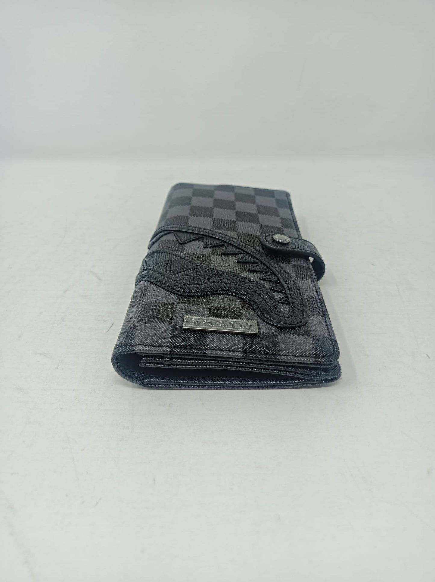 MIDNIGHT CHATEAU WALLET