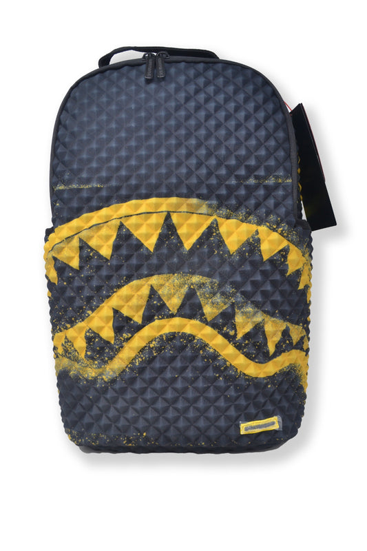 ZAINO PYRAMID STENCIL SHARK SPRAYGROUND