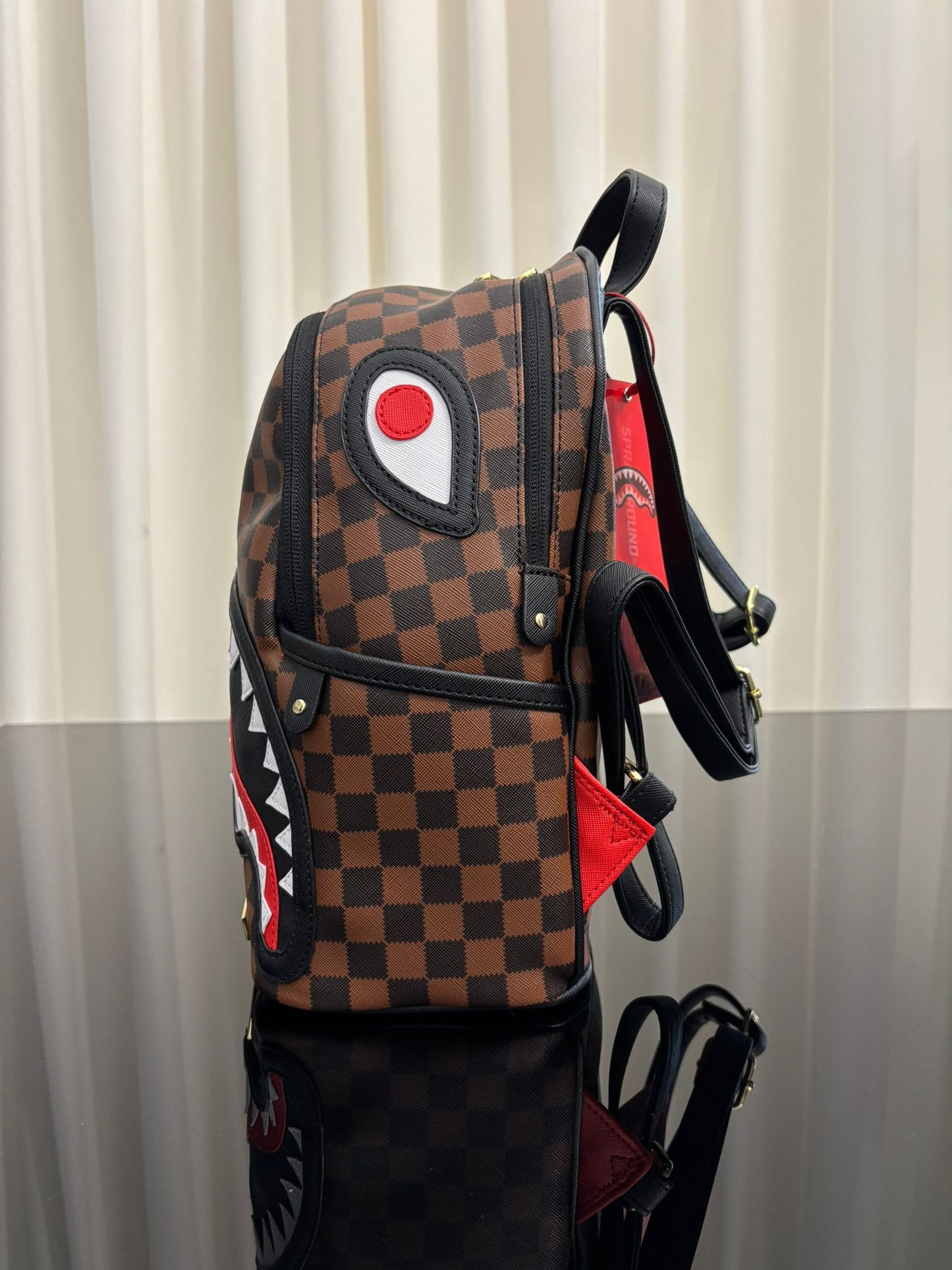 SAWTOOTH SHARKS IN PARIS SAVAGE